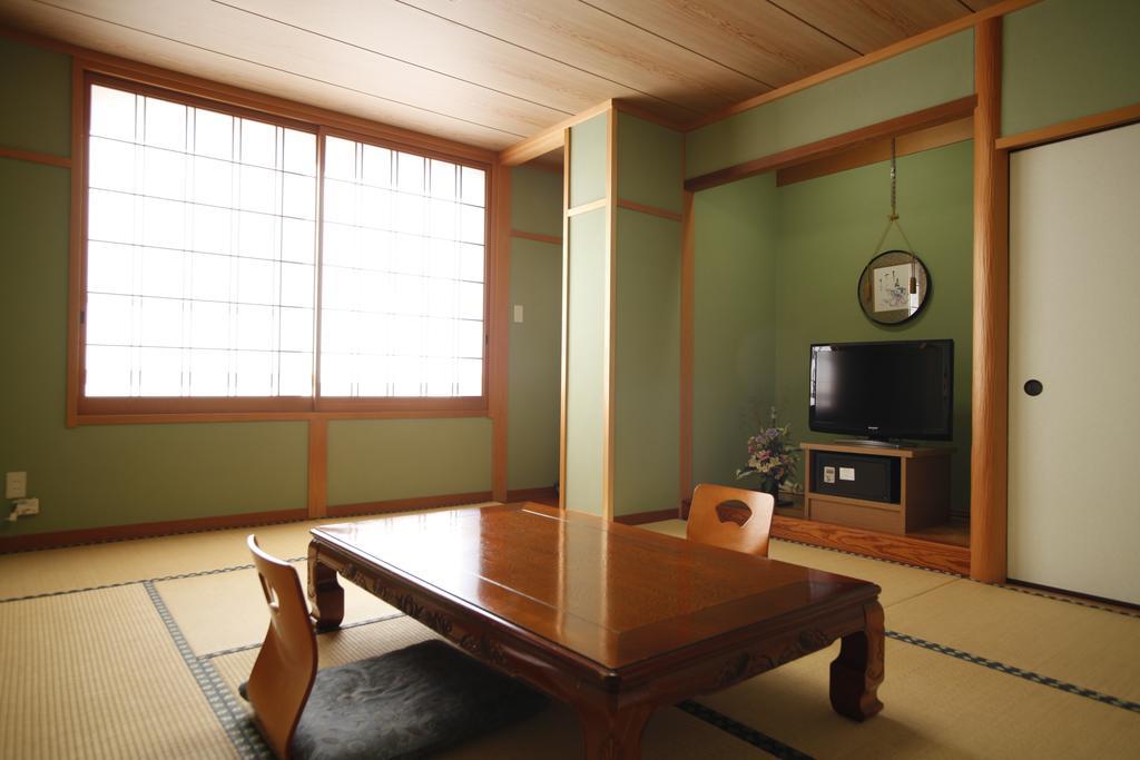 Sazu Onsen Yusho Hotel Kami  ห้อง รูปภาพ
